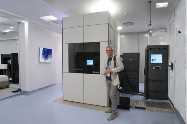 Strumentazione ottica da laboratorio per industria e ricerca